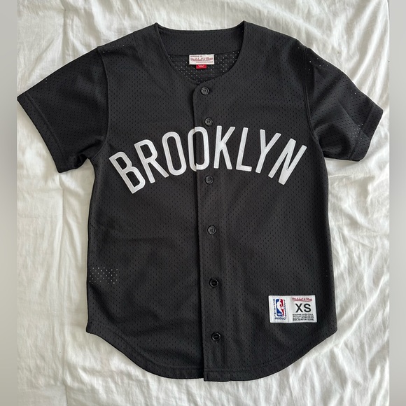 ✨ SOLD ✨ EUC!! Mitchell & Ness Short Sleeve Mesh Brooklyn Nets Jersey Men’s XS - Picture 5 of 11